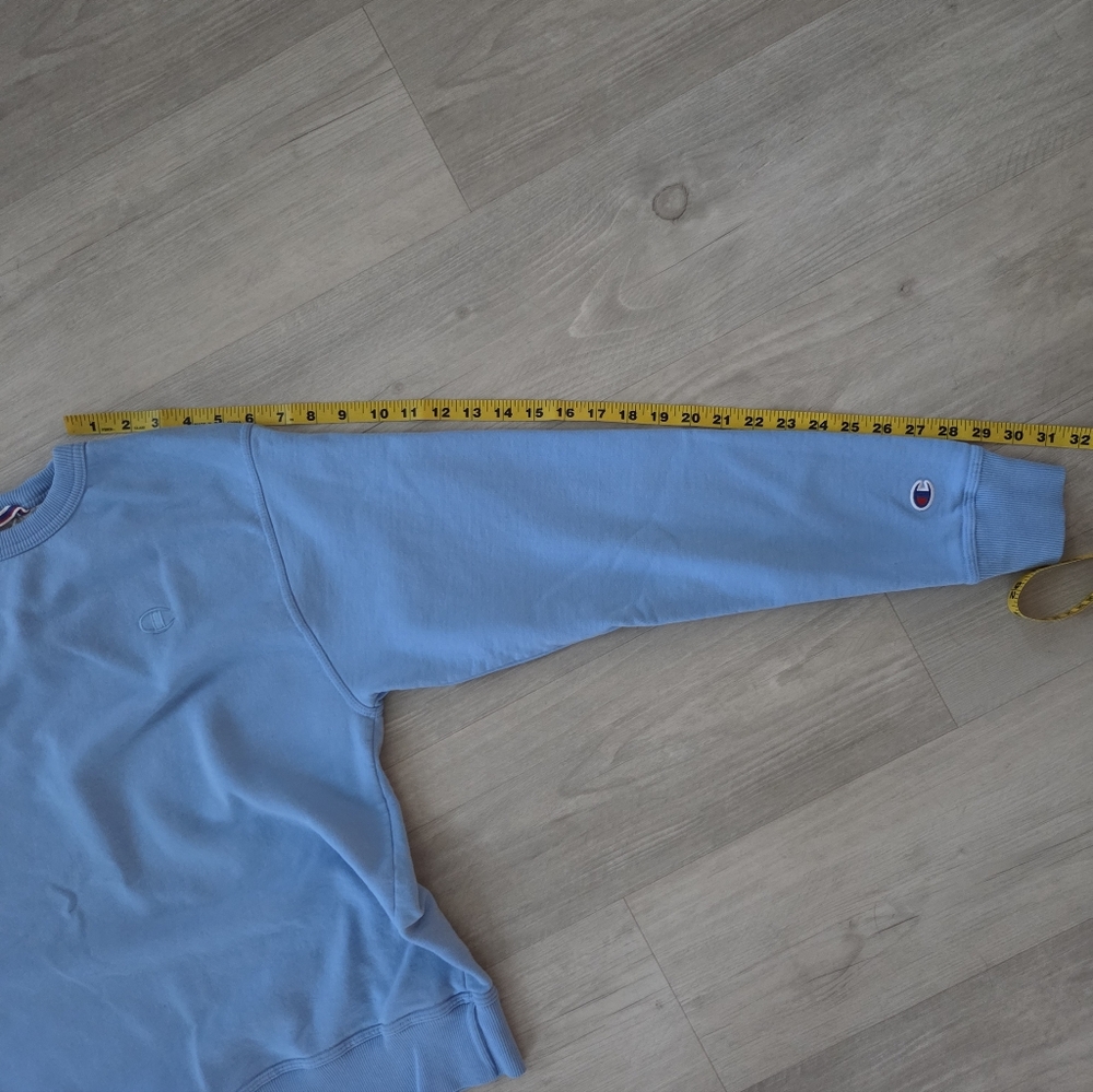 Champion Men's Light Blue Crew Neck Sweatshirt - Picture 8 of 8
